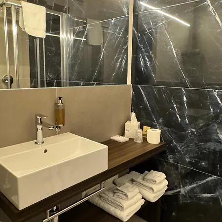 Wind Hotel 3*