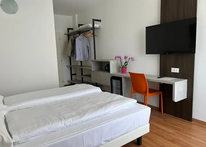 Wind Отель Мальчезине